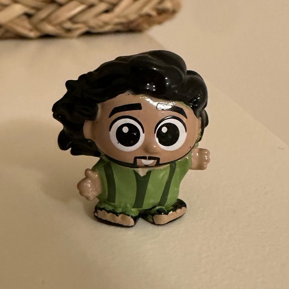 Disney Other - Bruno Disney Doorables Squish’alots Series 3